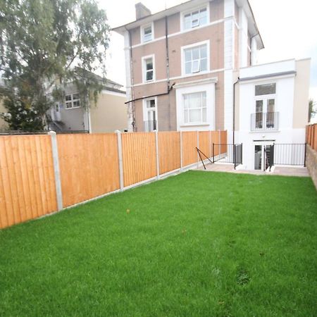 Eversley'S Mews Apartment Londra Exterior foto