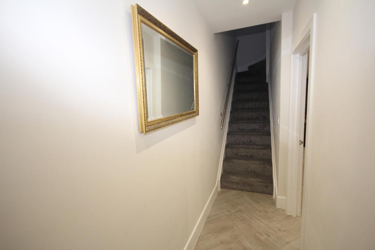 Eversley'S Mews Apartment Londra Exterior foto